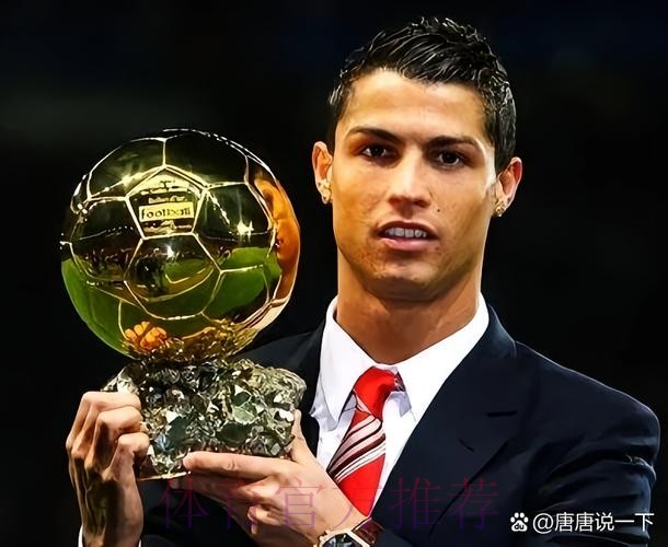 弗洛伦蒂诺祝贺克罗斯获勋:皇马全球价值观典范 弗洛伦蒂诺祝贺克罗斯获勋:皇马全球价值观典范